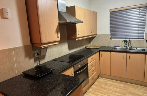Greater Johannesburg Metropolitan Area Apartment | Quiet, Very Specious Apartment In Dainfern