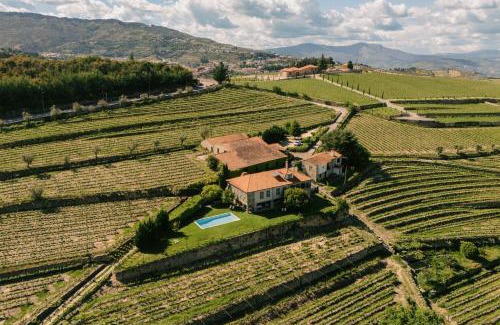 Lamego Bed & Breakfast | Quinta da Portela - Casa Visconde Arneiros - by RowdHouses