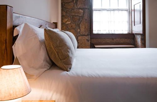 Lamego Bed & Breakfast | Quinta da Portela - Casa Visconde Arneiros - by RowdHouses