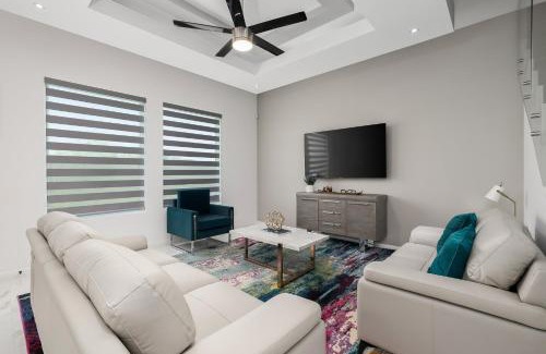 McAllen House | Quinta Real 4905 n