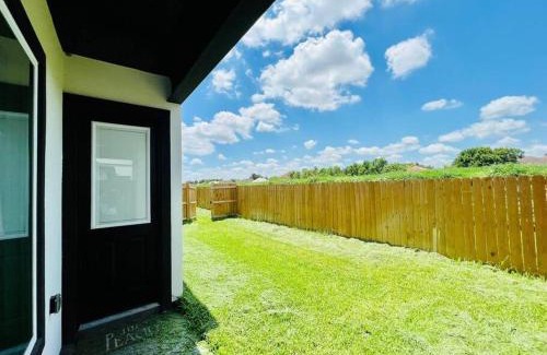 McAllen House | Quinta Real 4905 n
