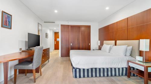 Auckland Central Business District Apartment | QV Stays Upscale Urban Sanctuary