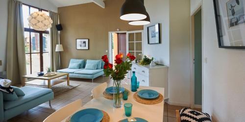 Salles Villa | Résidence Château de Salles