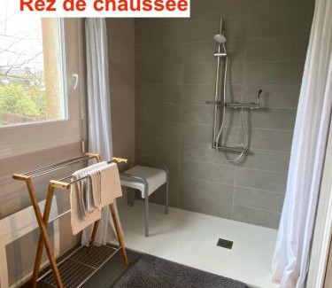 Etables-sur-Mer Apartment | Résidence des 3 îles, en plein centre-ville, à 5 min des plages, 3 appartements neufs