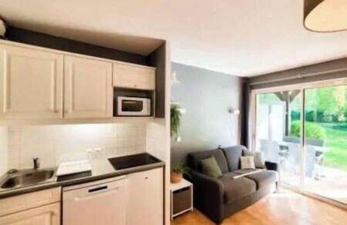 Saint-Arnoult Apartment | Résidence du Golf de Deauville : Appartement 2 Pièces Avec Terrasse