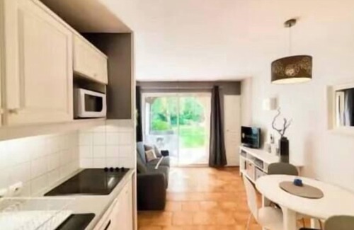 Saint-Arnoult Apartment | Résidence du Golf de Deauville : Appartement 2 Pièces Avec Terrasse