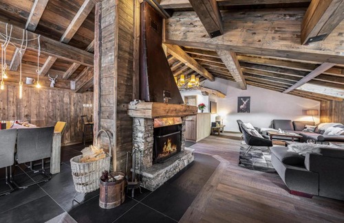 Le Praz Ski Chalet | Résidence Etagne - Chalets pour 13 Personnes 494