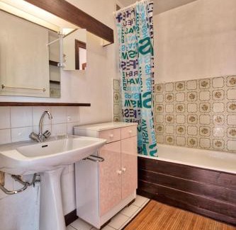 Notre-Dame-de-Bellecombe Apartment | Résidence Les Alpages - Appartement Sud avec vues montagnes, skis aux pieds MAE-2664