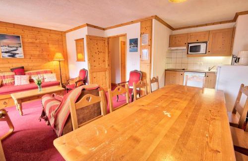 Notre-Dame-de-Bellecombe Apartment | Résidence Le Village - Appartement 10 personnes au centre du village MAE-2194