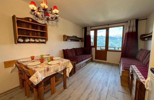 La Perriere Apartment | Résidence Grand Bois A916 Clés Blanches