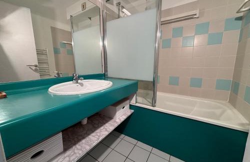 La Perriere Apartment | Résidence Grand Bois A916 Clés Blanches