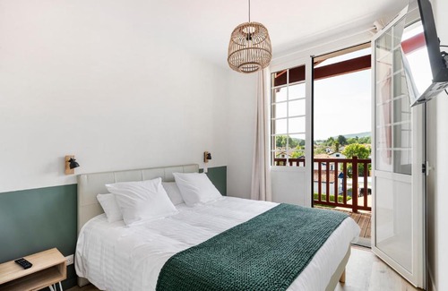 Cambo-les-Bains Apartment | Résidence Ker Enia Meublés de Tourisme