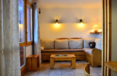 Montchavin Apartment | Résidence LE CHARDONNET - 3 Pièces pour 8 Personnes MAE-9554