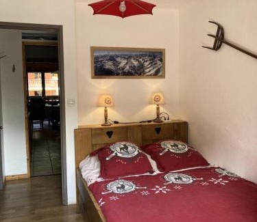 Valloire Apartment | Résidence Les Bergers - 3 pièces cabine 6 personnes 3 expo est MAE-4114