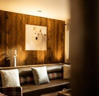 Valloire Ski Chalet | Résidence Les Fermes Du Planet - 6 pièces duplex 12 personnes exposé Sud MAE-8474