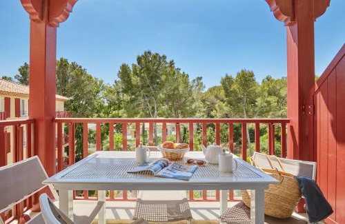 Cavalaire-sur-Mer Apartment | Résidence Odalys Les Canissons