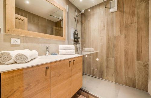 Le Lavachet Apartment | Résidence Tour Du Lac - Appartement 3 entièrement rénové, vue époustouflante MAE-3431
