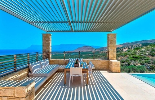 Kissamos Villa | R 3093 Villa Fedor With Dishwasher ,Air Conditioning & Coffee Maker.