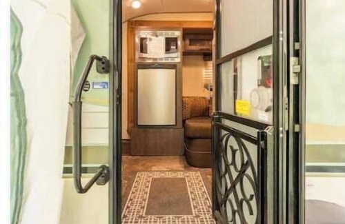 Lime Kiln House | R-Pod #1 Cozy riverside That can heal your soul and wash away any concerns