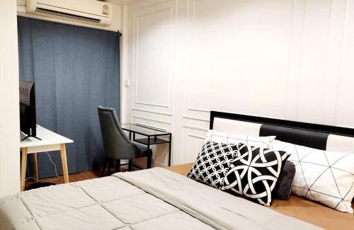 Bang Chak House | R1 House,bts,Mega Bangna,night market,Suvarnabhumi