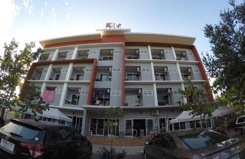 Nai Mueang Hotel | R2 Apartment Service