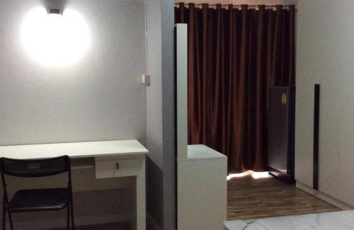 Nai Mueang Hotel | R2 Apartment Service