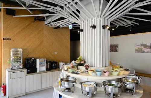 Cianjhen District Hotel | R7 Hotel