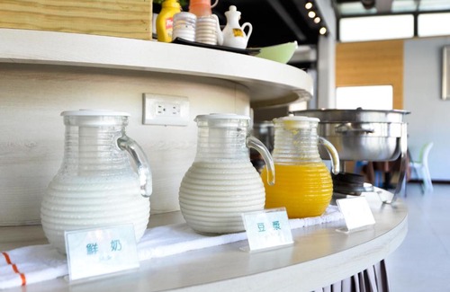 Cianjhen District Hotel | R7 Hotel