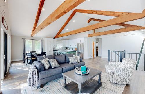 Rocky Mount House | Raccoon Hollow Hideaway