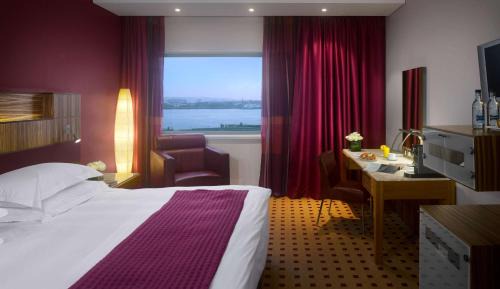 Liverpool City Centre Hotel | Radisson Blu Hotel, Liverpool