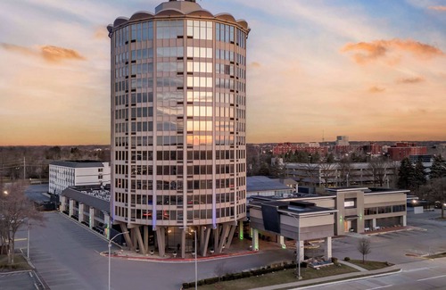 Southfield Hotel | Radisson Hotel Southfield-Detroit