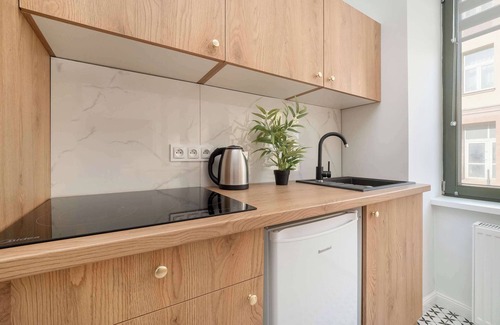 Srodmiescie Apartment | Radwańska 12 | Bright studio | Pet-friendly