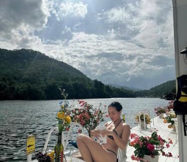 Tha Kradan House | RaftDara Erawan Resort