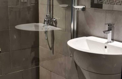 Dubai Hotel | Raha Grand Hotel