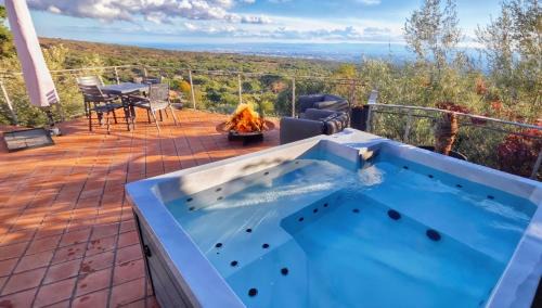Ragalna Apartment | Rahal Luxury Retreat - Panoramic Heated Jacuzzi & Infinity Pool