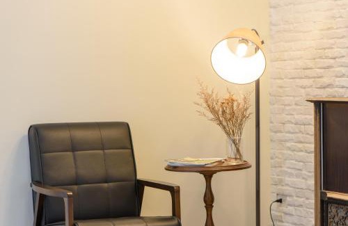 Jiji House | Rainbow Field House