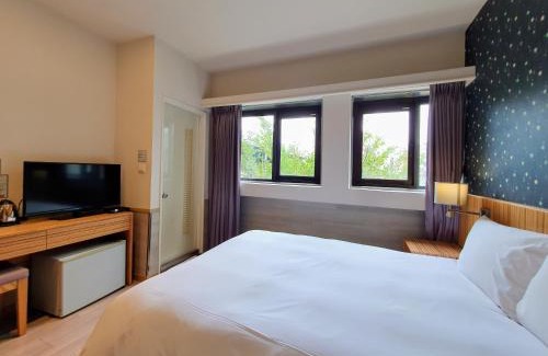 Ximending Hotel | Rainbow Hotel