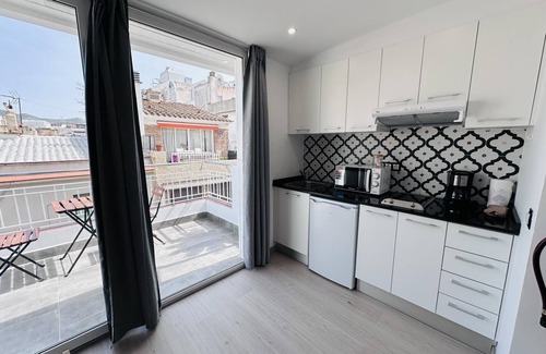 Sitges Town Center Apartment | RAINBOW TARONJA BY BLAUSITGES