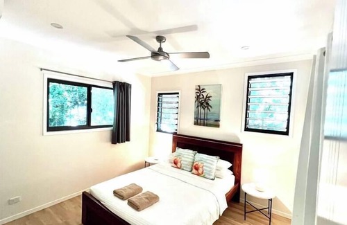 Wongaling Beach House | Rainforest Retreat! Whilst Hearing the Ocean