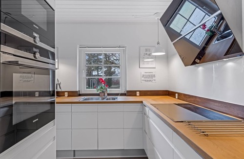 Bøtø By House | "Rajka" - 800m from the sea by Interhome