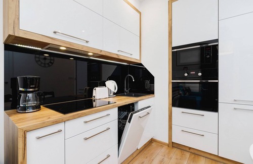 Warszawskie Apartment | Rakowicka 22C | One Bedroom Apartment | Bathtub