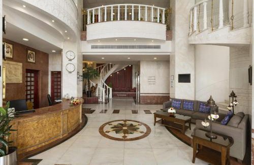 Rumailah Hotel | Ramada by Wyndham Beach Hotel Ajman