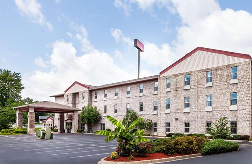 Sellersburg Hotel | Ramada by Wyndham Sellersburg/Louisville North