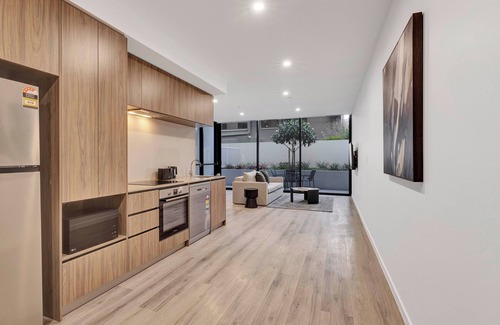 Fortitude Valley Apartment | Rambla @ Berwick House