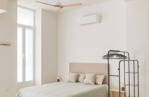 Montolivet Apartment | Ramona House