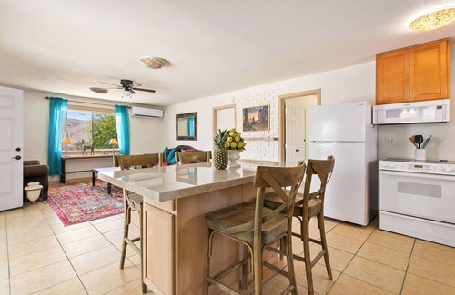 Indio Hills House | Ranch Home on 5 Acres w/Heated Pool & Hot Tub