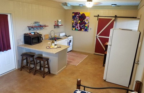 Fayetteville Other | Ranch Studio in God's Country