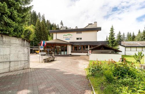 Laax Apartment | Rancho Apartment