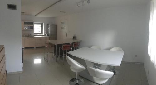 gmina Lesnica House | Ranczo- Czarnocin