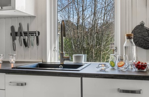 Hals House | "Randulf" - from the sea by Interhome